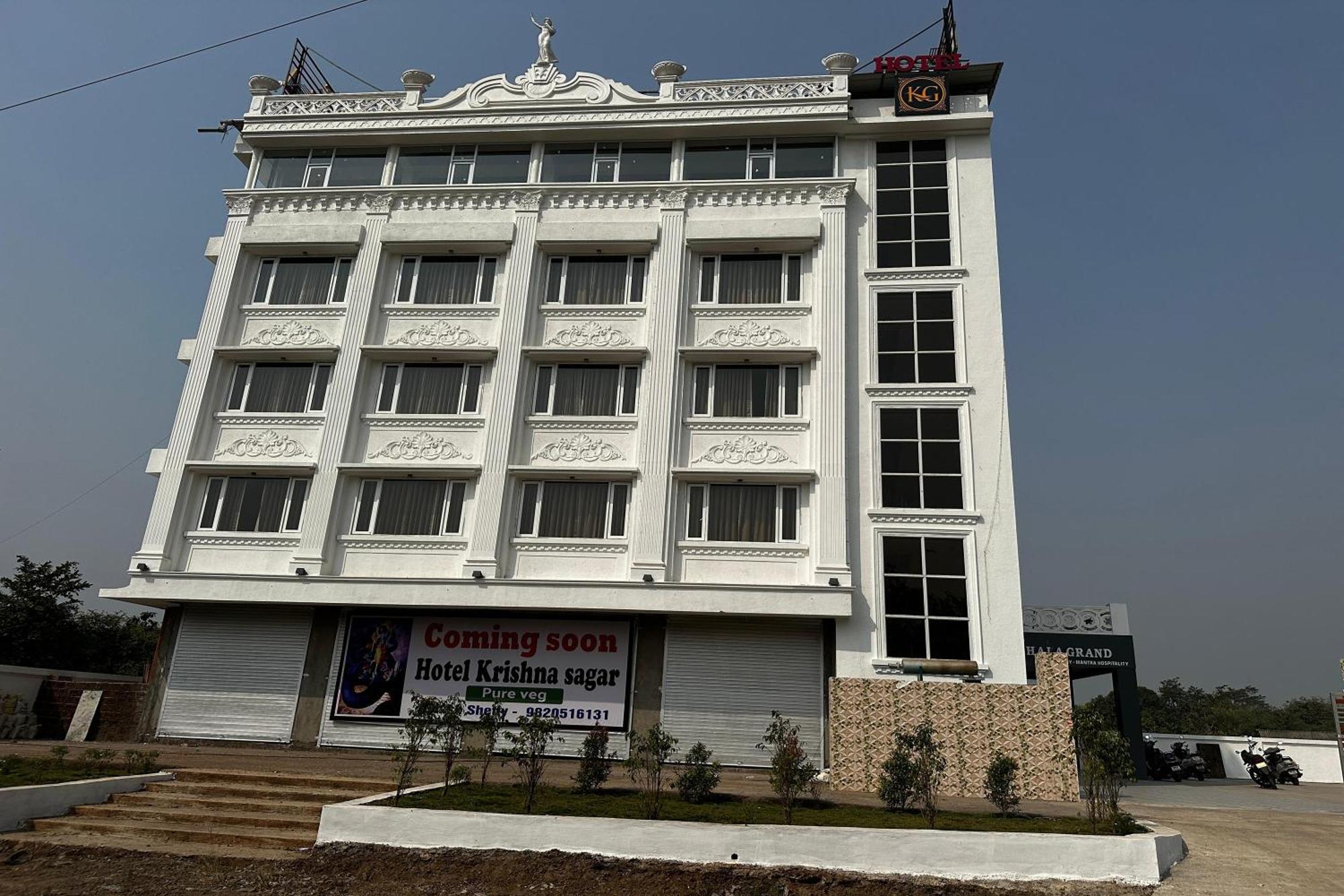 Hotel Kushala Grand, Dombivali Mangrul Luaran gambar